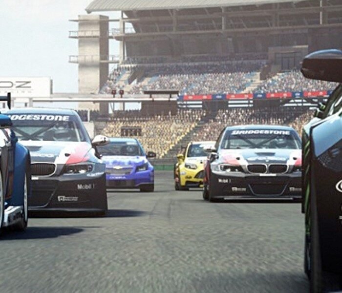 grid-autosport-700x600-3